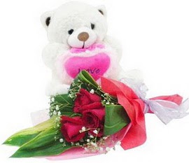 Bayana Hediye 15 cm civar�nda ay�c�k ve 3 adet yapay g�l demeti 