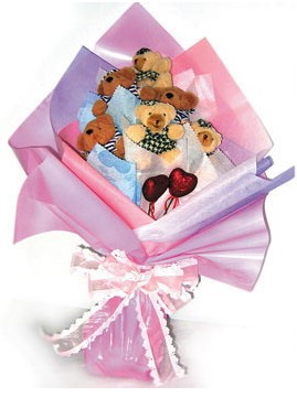 Bayana Hediye 7 adet pelu� ay�c�ktan buket ve 2 adet kalp buketi 